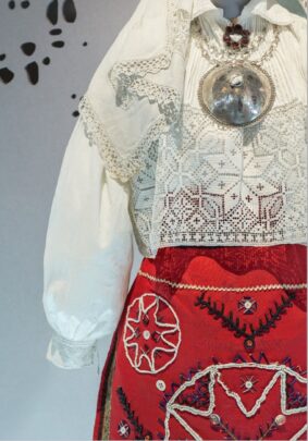 Unmarried woman's costume from Muhu island, mid-19th century