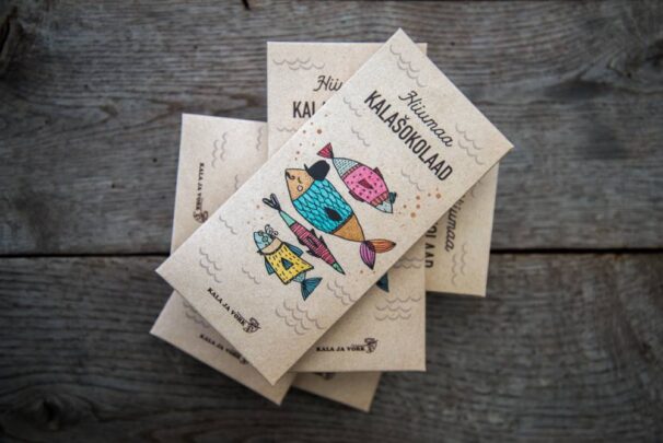 Tume šokolaad säinaga 100g