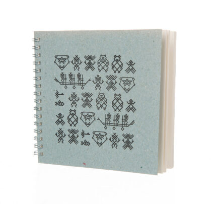 Sinine märkmik karudega