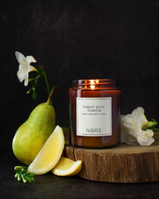 Sidruni-pirni-freesia küünal