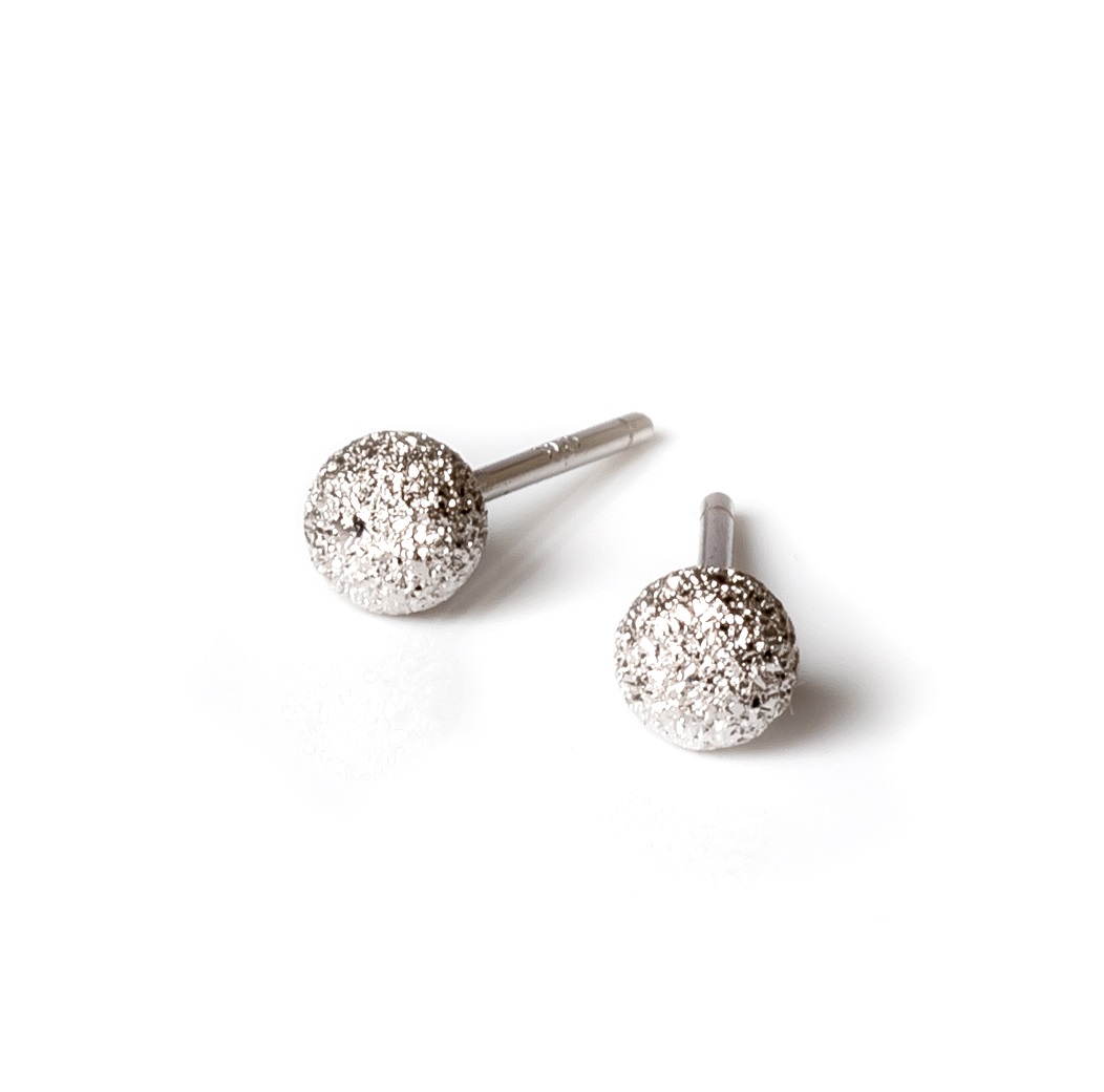 Kullatud kõrvarõngad "Metropolitan Glow White ZC Tassel"