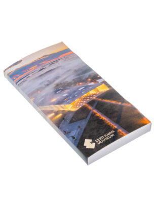 Eesti Rahva Muuseumi šokolaad-postkaart