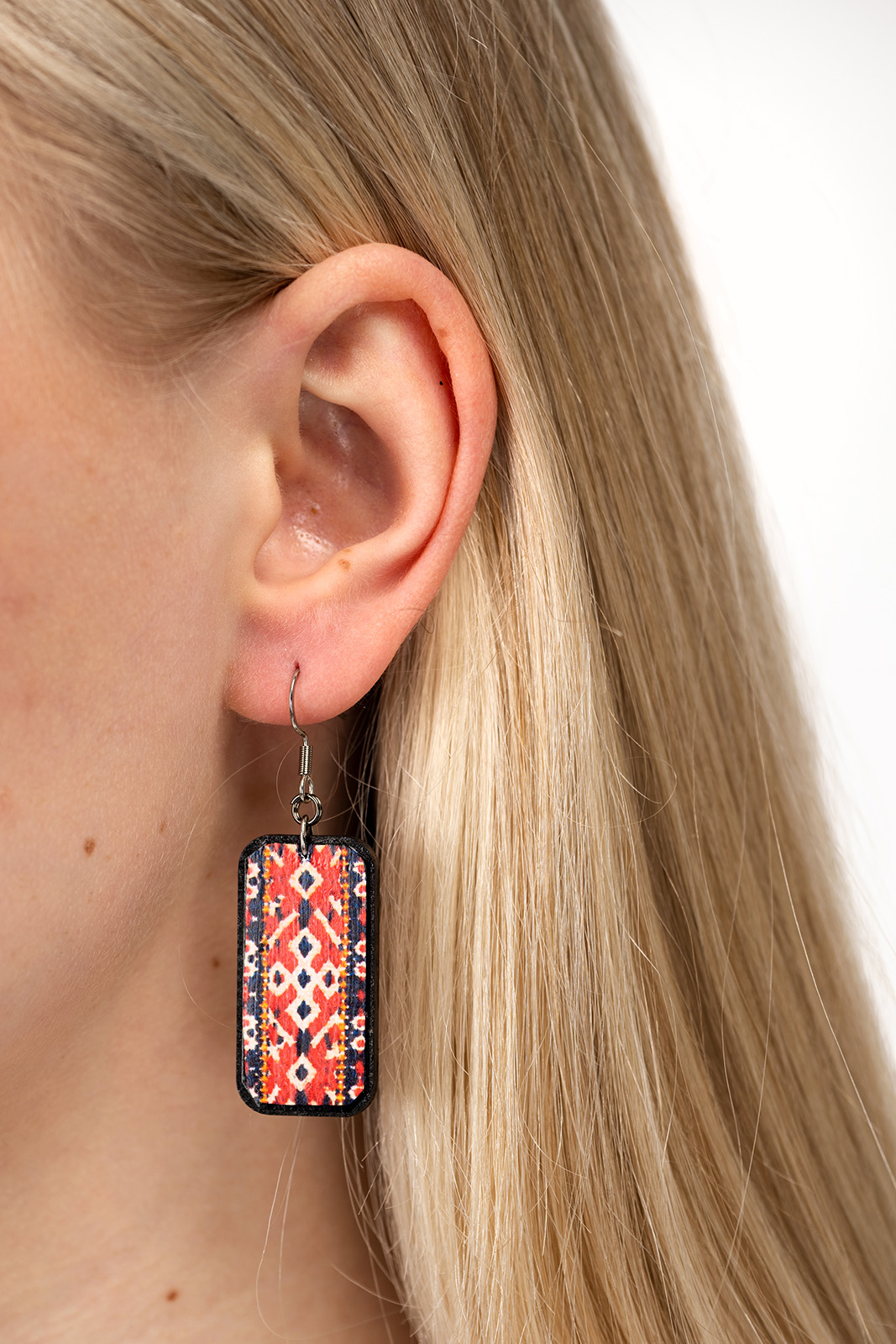 Setumaa kirivöö mustriga kõrvarõngad - Image 2