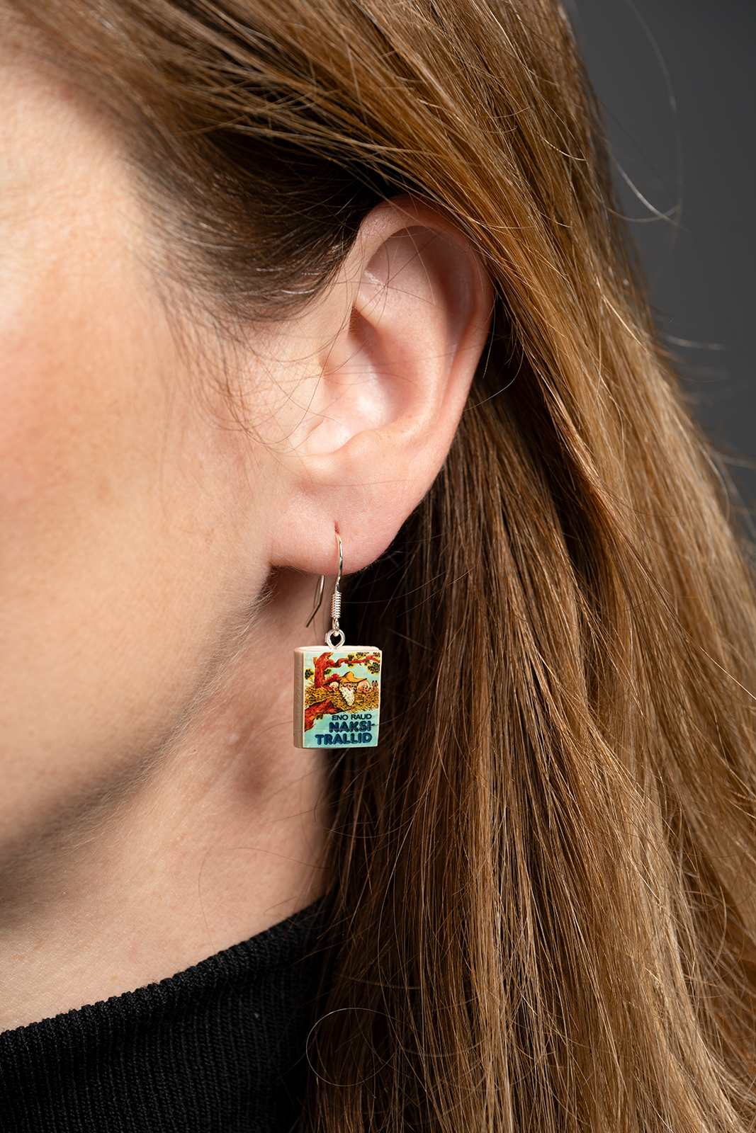 Raamatu "Naksitrallid" kõrvarõngad - Image 2