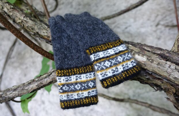 Alpakavillased kätised