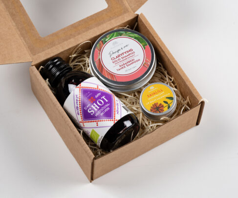 Saialille huulepalsam, tahke šampoon ja mustsõstra-ingveri shot